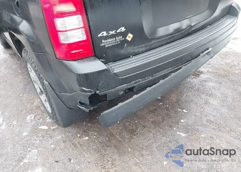 2014 Jeep Patriot Sport из США, поврежденный, VIN 1C4NJRBB8ED784403